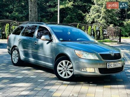 Шкода Октавія 2011 у Трускавце на Automoto.ua Сірий Шкода Октавія, об'ємом двигуна 1.6 л та пробігом 245 тис. км за 7500 $, фото 1 на Automoto.ua