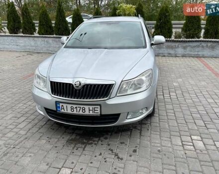 Шкода Октавия 2011 в Виннице на Automoto.ua Серый Шкода Октавия, объемом двигателя 1.6 л и пробегом 263 тыс. км за 7700 $, фото 1 на Automoto.ua