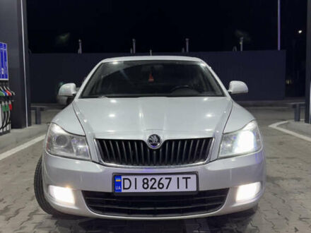 Сірий Шкода Октавія, об'ємом двигуна 1.8 л та пробігом 175 тис. км за 7300 $, фото 1 на Automoto.ua