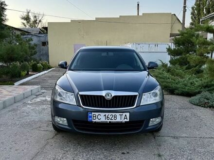 Сірий Шкода Октавія, об'ємом двигуна 1.8 л та пробігом 324 тис. км за 7600 $, фото 1 на Automoto.ua