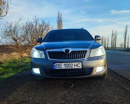 Сірий Шкода Октавія, об'ємом двигуна 2 л та пробігом 284 тис. км за 9800 $, фото 1 на Automoto.ua