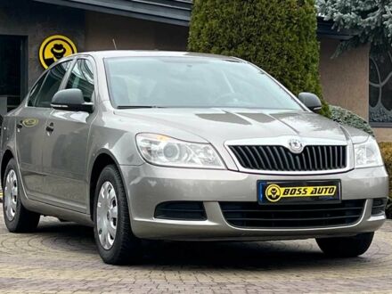 Серый Шкода Октавия, объемом двигателя 1.4 л и пробегом 219 тыс. км за 6999 $, фото 1 на Automoto.ua