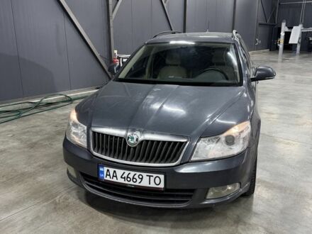 Серый Шкода Октавия, объемом двигателя 1.6 л и пробегом 307 тыс. км за 6300 $, фото 1 на Automoto.ua