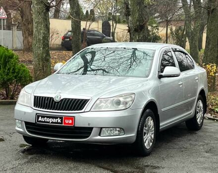 Сірий Шкода Октавія, об'ємом двигуна 1.6 л та пробігом 226 тис. км за 6990 $, фото 1 на Automoto.ua