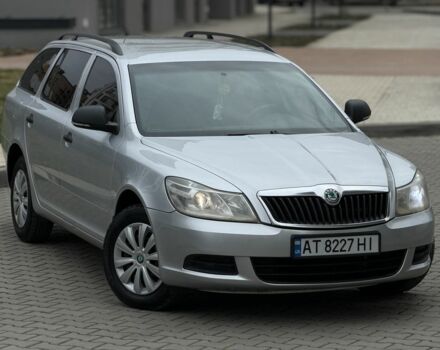 Серый Шкода Октавия, объемом двигателя 1.6 л и пробегом 255 тыс. км за 6150 $, фото 1 на Automoto.ua