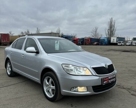 Серый Шкода Октавия, объемом двигателя 1.6 л и пробегом 221 тыс. км за 6950 $, фото 1 на Automoto.ua