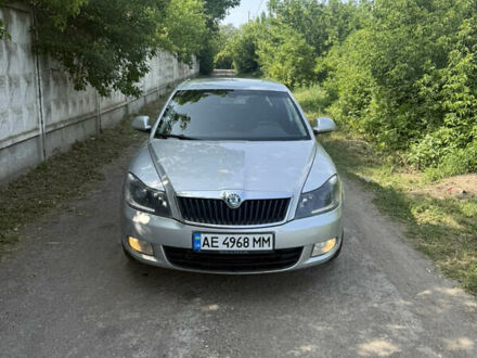 Шкода Октавія 2011 у Покровском на Automoto.ua Сірий Шкода Октавія, об'ємом двигуна 1.97 л та пробігом 230 тис. км за 7800 $, фото 1 на Automoto.ua