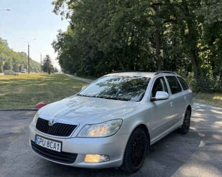 Сірий Шкода Октавія, об'ємом двигуна 1.6 л та пробігом 300 тис. км за 3304 $, фото 1 на Automoto.ua