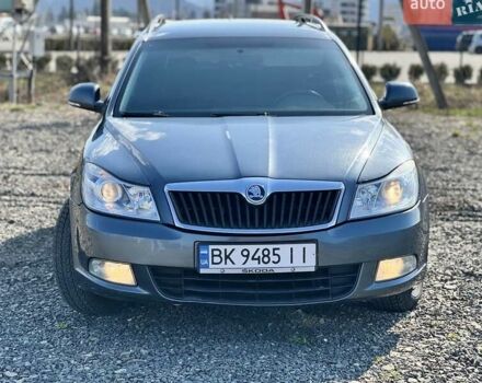 Серый Шкода Октавия, объемом двигателя 1.6 л и пробегом 234 тыс. км за 6000 $, фото 1 на Automoto.ua
