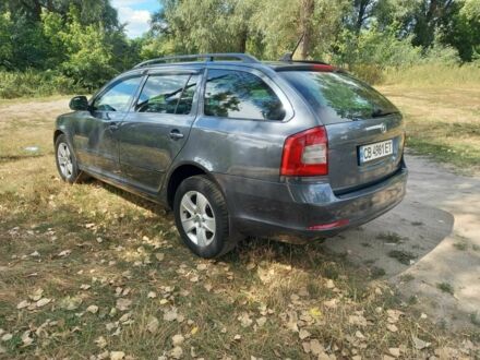 Сірий Шкода Октавія, об'ємом двигуна 1.2 л та пробігом 246 тис. км за 5185 $, фото 1 на Automoto.ua