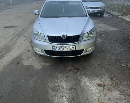 Шкода Октавия 2011 в Ужгороде на Automoto.ua Серый Шкода Октавия, объемом двигателя 1.6 л и пробегом 2 тыс. км за 7200 $, фото 1 на Automoto.ua