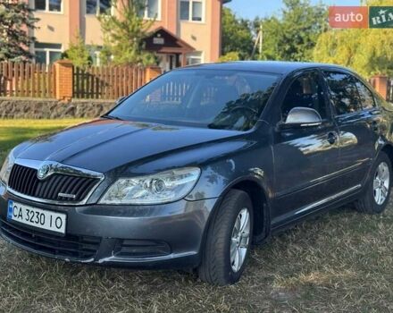 Серый Шкода Октавия, объемом двигателя 1.6 л и пробегом 177 тыс. км за 8600 $, фото 1 на Automoto.ua