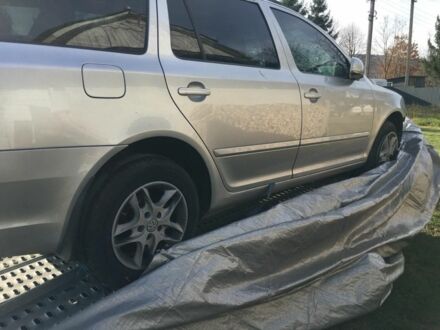 Серый Шкода Октавия, объемом двигателя 1.6 л и пробегом 200 тыс. км за 2990 $, фото 1 на Automoto.ua