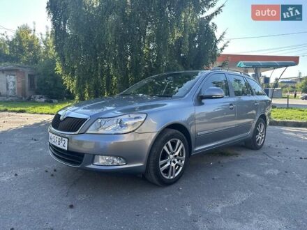 Шкода Октавия 2011 в Казатине на Automoto.ua Серый Шкода Октавия, объемом двигателя 1.6 л и пробегом 249 тыс. км за 7900 $, фото 1 на Automoto.ua
