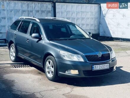 Шкода Октавия 2011 в Киеве на Automoto.ua Серый Шкода Октавия, объемом двигателя 1.2 л и пробегом 314 тыс. км за 6300 $, фото 1 на Automoto.ua
