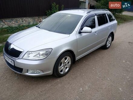 Серый Шкода Октавия, объемом двигателя 1.6 л и пробегом 269 тыс. км за 8600 $, фото 1 на Automoto.ua