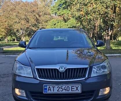 Сірий Шкода Октавія, об'ємом двигуна 1.6 л та пробігом 254 тис. км за 6900 $, фото 1 на Automoto.ua