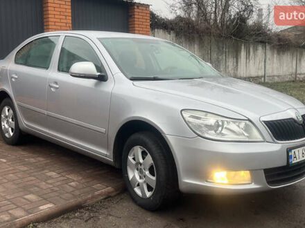 Серый Шкода Октавия, объемом двигателя 1.6 л и пробегом 183 тыс. км за 7700 $, фото 1 на Automoto.ua