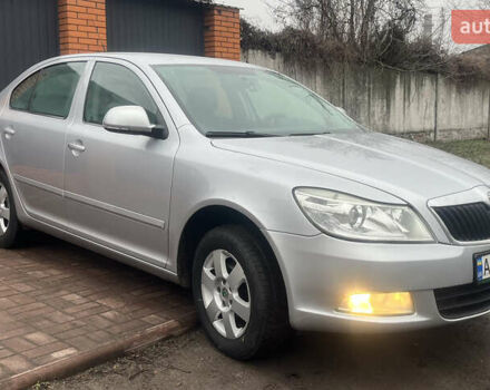 Сірий Шкода Октавія, об'ємом двигуна 1.6 л та пробігом 183 тис. км за 7700 $, фото 1 на Automoto.ua
