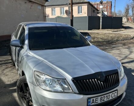 Серый Шкода Октавия, объемом двигателя 1.6 л и пробегом 300 тыс. км за 6900 $, фото 1 на Automoto.ua