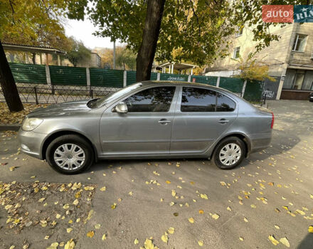 Серый Шкода Октавия, объемом двигателя 1.6 л и пробегом 177 тыс. км за 9794 $, фото 1 на Automoto.ua