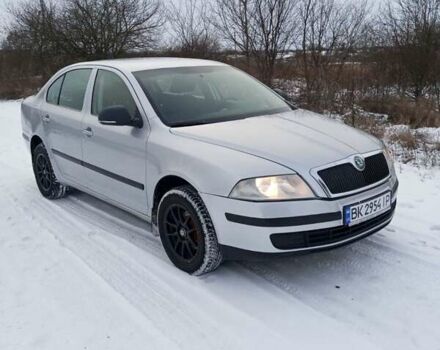 Сірий Шкода Октавія, об'ємом двигуна 1.6 л та пробігом 232 тис. км за 6100 $, фото 1 на Automoto.ua