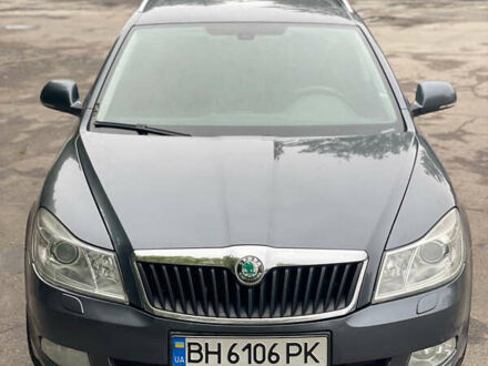 Серый Шкода Октавия, объемом двигателя 1.2 л и пробегом 229 тыс. км за 5999 $, фото 1 на Automoto.ua