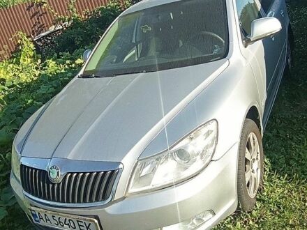 Сірий Шкода Октавія, об'ємом двигуна 1.8 л та пробігом 215 тис. км за 5500 $, фото 1 на Automoto.ua