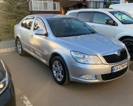 Серый Шкода Октавия, объемом двигателя 1.8 л и пробегом 184 тыс. км за 7900 $, фото 1 на Automoto.ua