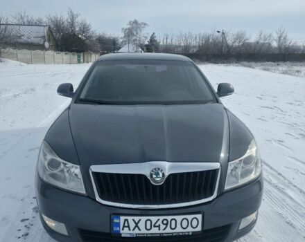 Серый Шкода Октавия, объемом двигателя 1.8 л и пробегом 226 тыс. км за 7500 $, фото 1 на Automoto.ua