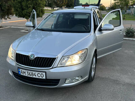 Шкода Октавия 2011 в Глухове на Automoto.ua Серый Шкода Октавия, объемом двигателя 1.6 л и пробегом 301 тыс. км за 7900 $, фото 1 на Automoto.ua