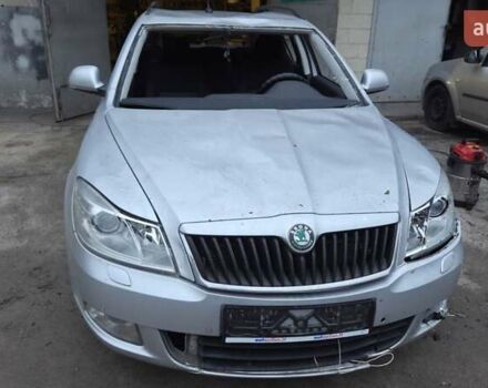 Сірий Шкода Октавія, об'ємом двигуна 1.6 л та пробігом 261 тис. км за 4000 $, фото 1 на Automoto.ua