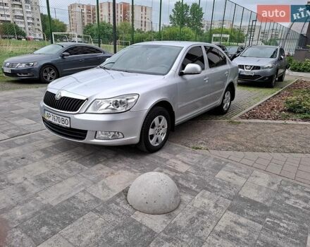 Серый Шкода Октавия, объемом двигателя 1.8 л и пробегом 69 тыс. км за 12500 $, фото 1 на Automoto.ua