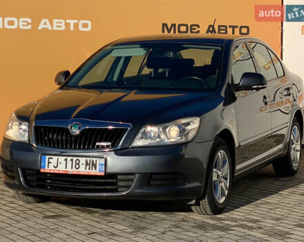 Сірий Шкода Октавія, об'ємом двигуна 1.6 л та пробігом 245 тис. км за 7999 $, фото 1 на Automoto.ua
