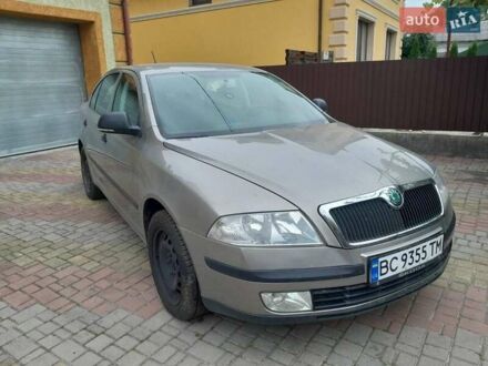 Шкода Октавия 2011 в Бродах на Automoto.ua Серый Шкода Октавия, объемом двигателя 1.6 л и пробегом 111 тыс. км за 8200 $, фото 1 на Automoto.ua
