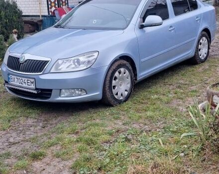 Серый Шкода Октавия, объемом двигателя 1.6 л и пробегом 207 тыс. км за 7100 $, фото 1 на Automoto.ua