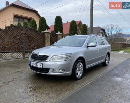Сірий Шкода Октавія, об'ємом двигуна 2 л та пробігом 245 тис. км за 8800 $, фото 1 на Automoto.ua