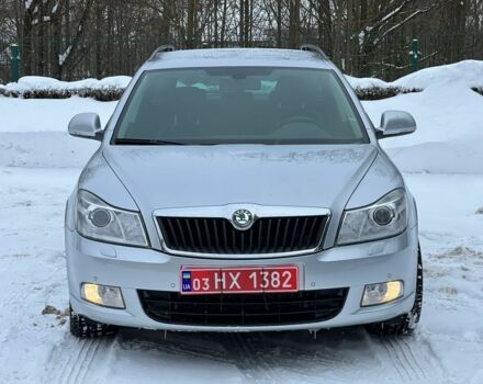 Серый Шкода Октавия, объемом двигателя 1.8 л и пробегом 207 тыс. км за 9100 $, фото 1 на Automoto.ua