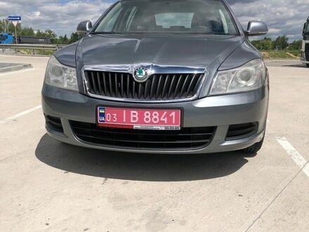 Серый Шкода Октавия, объемом двигателя 1.6 л и пробегом 222 тыс. км за 7000 $, фото 1 на Automoto.ua