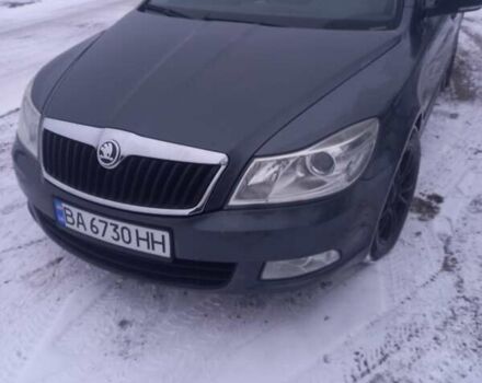 Сірий Шкода Октавія, об'ємом двигуна 1.6 л та пробігом 300 тис. км за 7500 $, фото 1 на Automoto.ua
