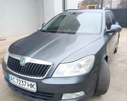 Серый Шкода Октавия, объемом двигателя 1.6 л и пробегом 266 тыс. км за 8500 $, фото 1 на Automoto.ua