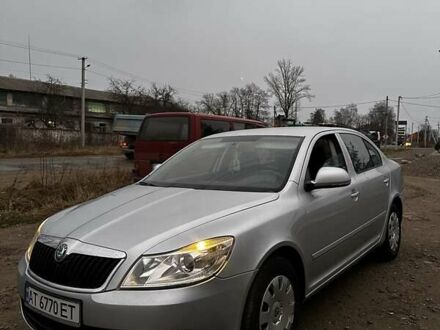 Серый Шкода Октавия, объемом двигателя 1.6 л и пробегом 203 тыс. км за 6900 $, фото 1 на Automoto.ua