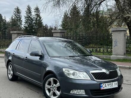 Шкода Октавия 2011 в Умани на Automoto.ua Серый Шкода Октавия, объемом двигателя 2 л и пробегом 245 тыс. км за 7900 $, фото 1 на Automoto.ua