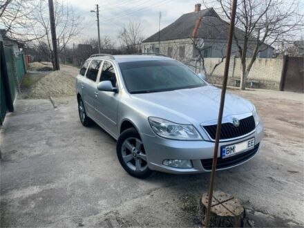Шкода Октавия 2011 в Полтаве на Automoto.ua Серый Шкода Октавия, объемом двигателя 1.6 л и пробегом 317 тыс. км за 6999 $, фото 1 на Automoto.ua