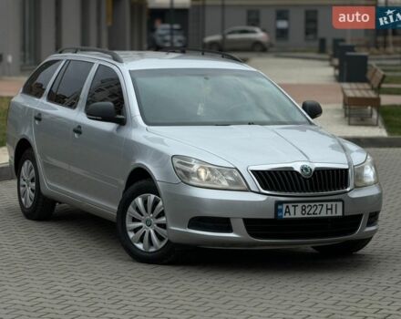Серый Шкода Октавия, объемом двигателя 1.6 л и пробегом 370 тыс. км за 6150 $, фото 1 на Automoto.ua