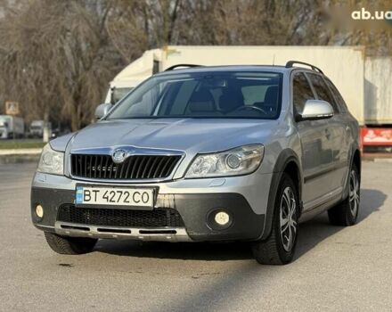 Серый Шкода Октавия, объемом двигателя 2 л и пробегом 490 тыс. км за 9500 $, фото 1 на Automoto.ua