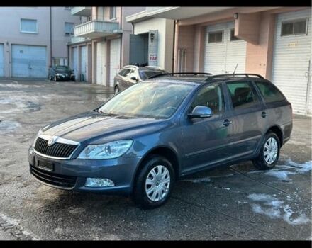 Сірий Шкода Октавія, об'ємом двигуна 1.6 л та пробігом 180 тис. км за 10000 $, фото 1 на Automoto.ua