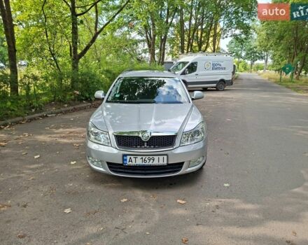 Серый Шкода Октавия, объемом двигателя 1.8 л и пробегом 190 тыс. км за 7900 $, фото 1 на Automoto.ua