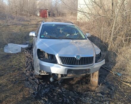 Сірий Шкода Октавія, об'ємом двигуна 1.6 л та пробігом 140 тис. км за 5000 $, фото 1 на Automoto.ua