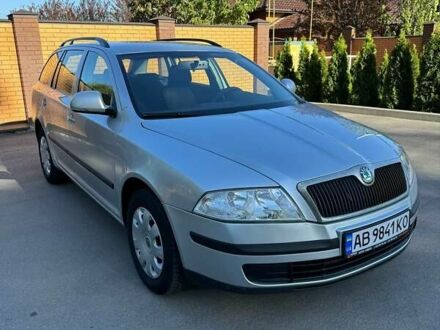 Серый Шкода Октавия, объемом двигателя 1.6 л и пробегом 241 тыс. км за 8242 $, фото 1 на Automoto.ua